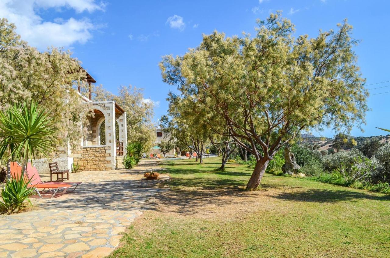 Вилла Petra-Mare 8 Akoumia Экстерьер фото
